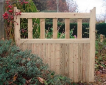 2'6"W x 3'H PINEWOOD GATE GREEN TREATED SOFTWOOD